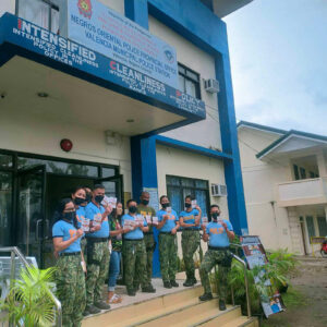 Dr. Jobe Buling-Viernes, the coordinator of San Beda University-Graduate School of Business, joins relief operations to distribute 500 DITO SIM cards to local members of the Philippine National Police (PNP), students, drivers, and municipal employees in Valencia, Negros Oriental. Photos were taken by: Dr. Jobe Buling-Viernes