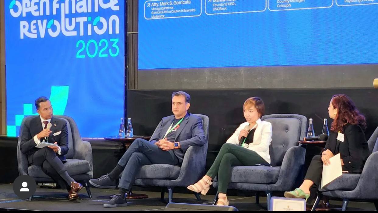 L to R: Mark Goricetta, Manish Bhai - UnoBank Co-Founder and CEO, Jen Bilango - Coins.ph Country Manager, Laurice Lupisan - Paymongo Head of Business Development