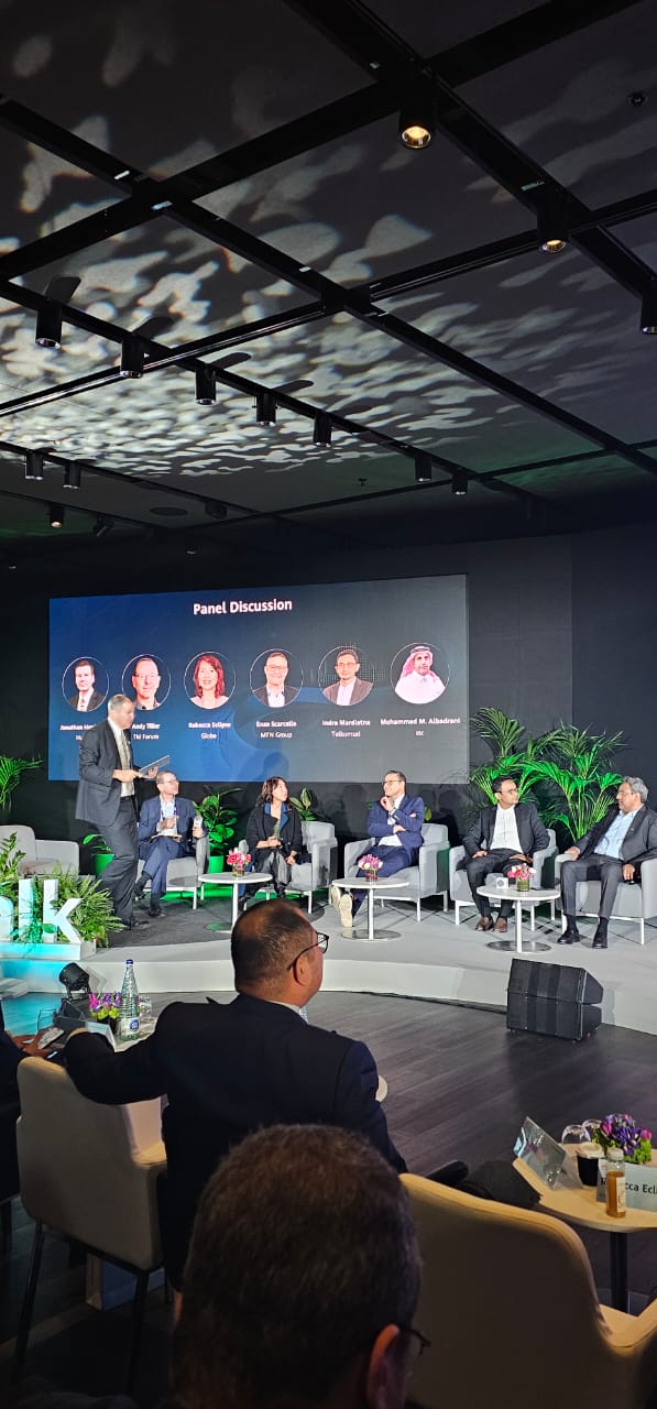 Rebecca Eclipse, Globe’s Chief Transformation and Chief Experience Officer, at a panel discussion at the Digital Operations Transformation Summit at Mobile World Congress 2024, February 27, 2024.