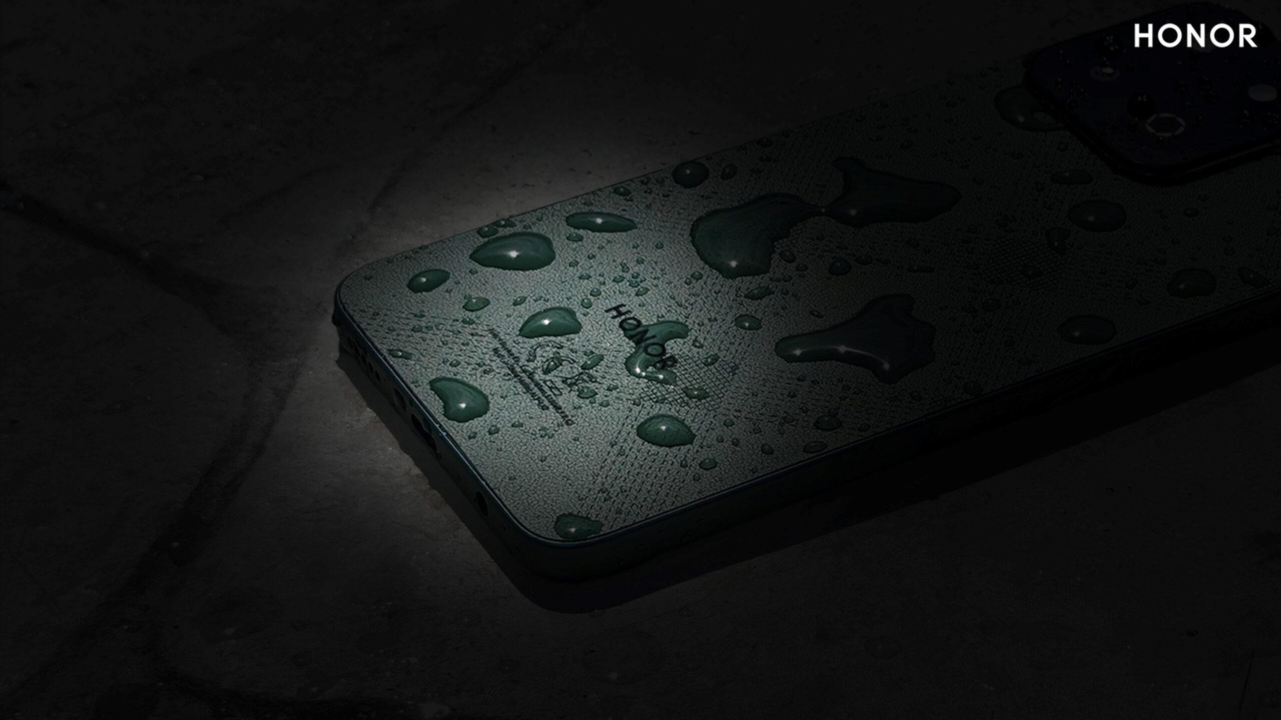 HONOR to launch water-resistant smartphone soon.